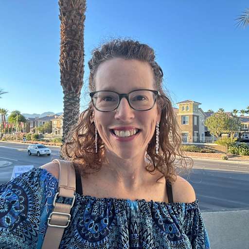 Profile image for pet sitter Dana