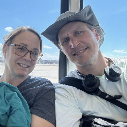 Profile image for pet sitters Julie & Chad