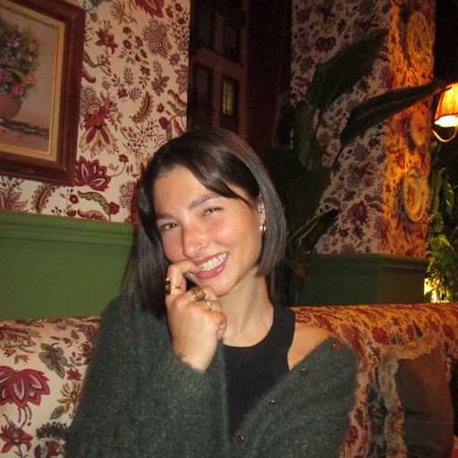 Profile image for pet sitter Romane