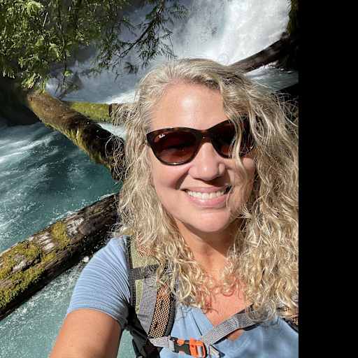 Profile image for pet sitter Cheri