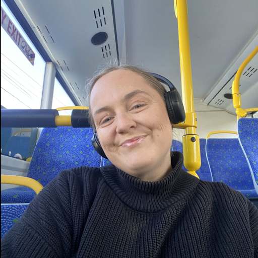 Profile image for pet sitter Lu