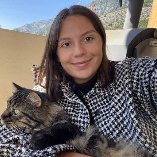 Profile image for pet sitter Tess