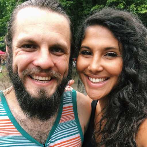 Profile image for pet sitters Joel & Danielle