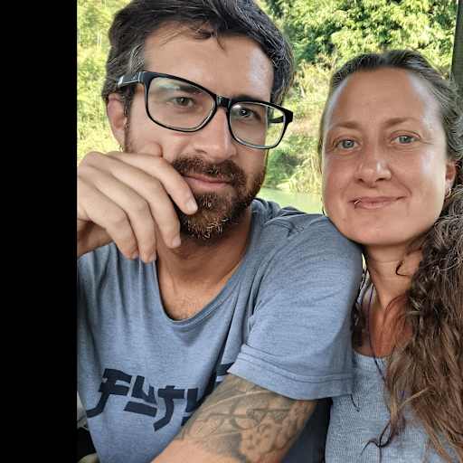 Profile image for pet sitters Patricia Alejandra & Damian 