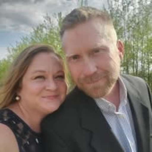 Profile image for pet sitters Shauna & Brady