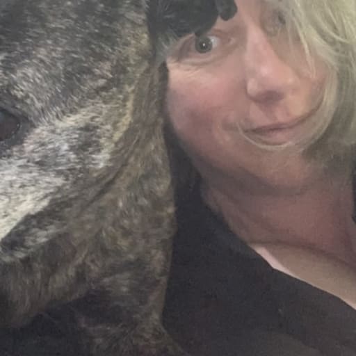 Profile image for pet sitter Susan