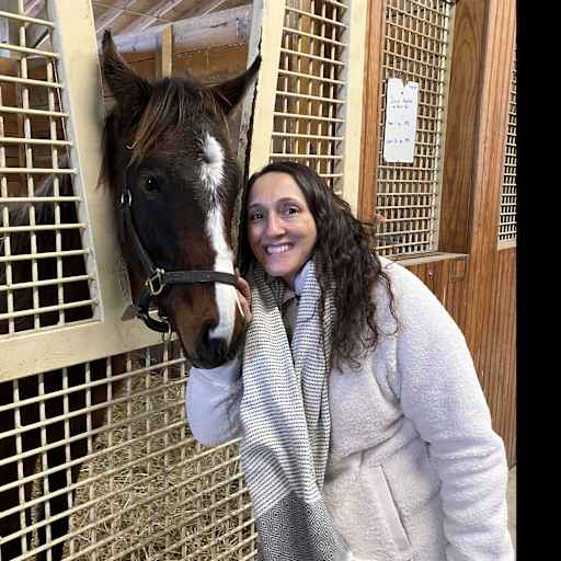 Profile image for pet sitter Cortney