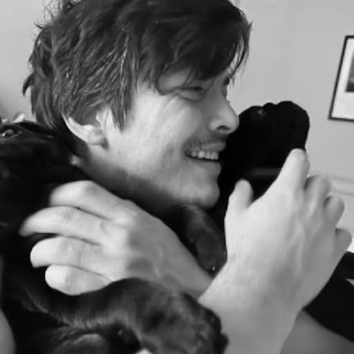 Profile image for pet sitter Ricardo