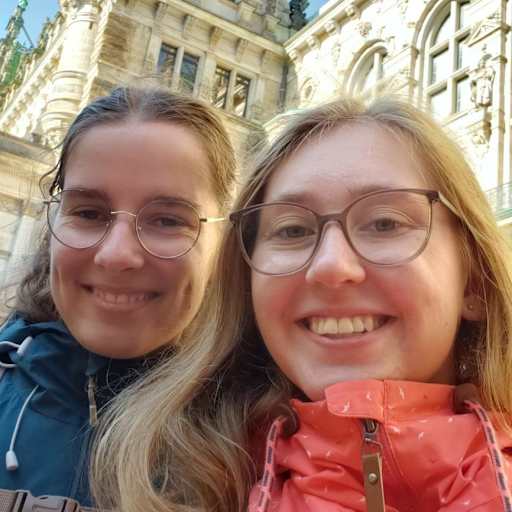 Profile image for pet sitters Elisabeth & Julia