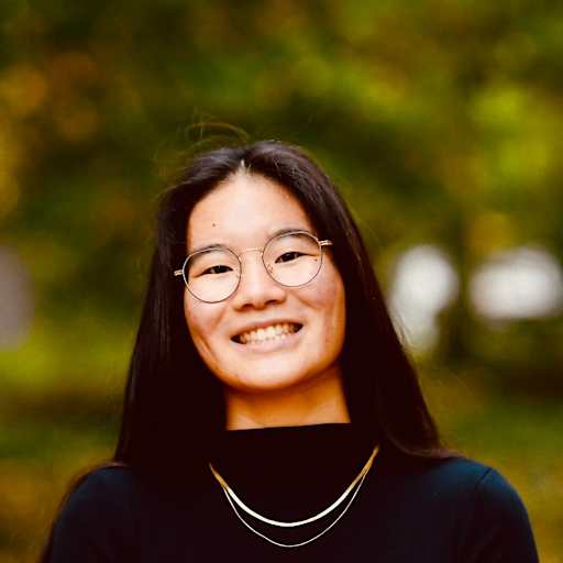 Profile image for pet sitters Ming & Julian