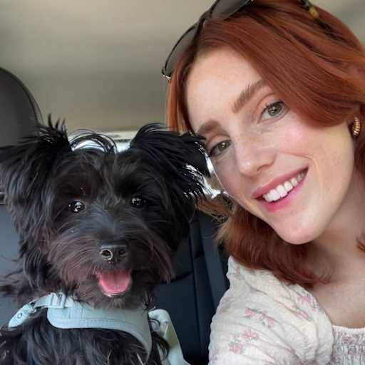 Profile image for pet sitter Paige