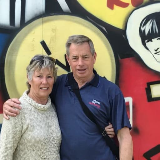 Profile image for pet sitters CRAIG & Elaine 