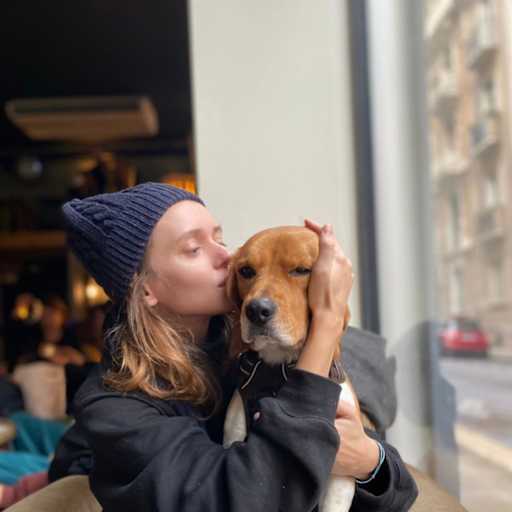 Profile image for pet sitter Lily