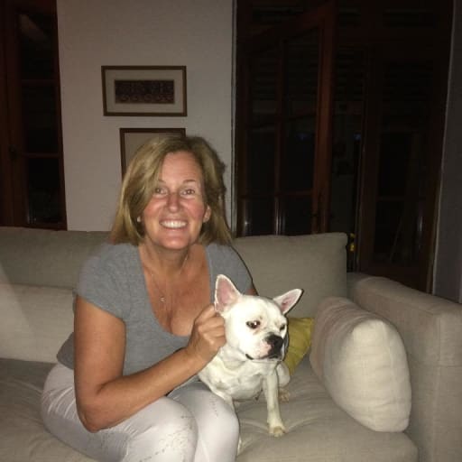 Profile image for pet sitters Roslyn & John