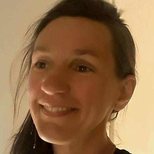 Profile image for pet sitter christine