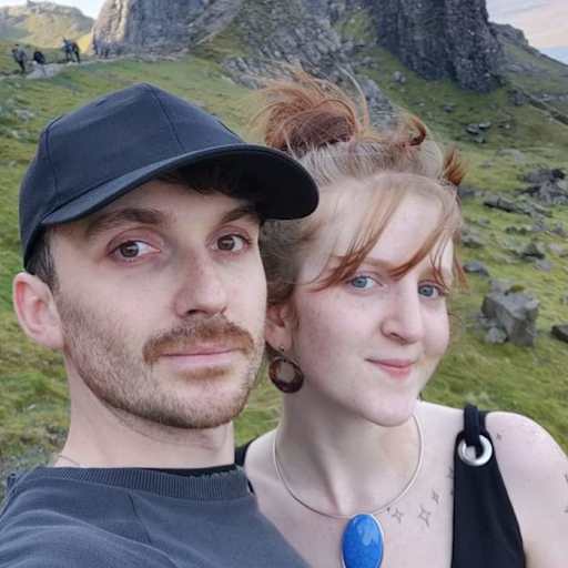 Profile image for pet sitters Grace & Yoann