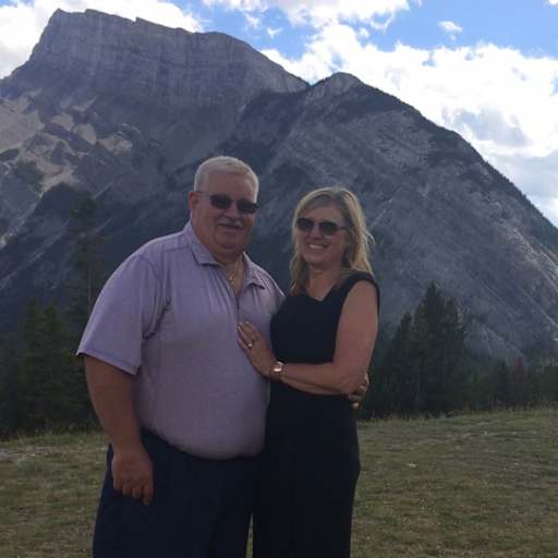 Profile image for pet sitters Kevin & Susan