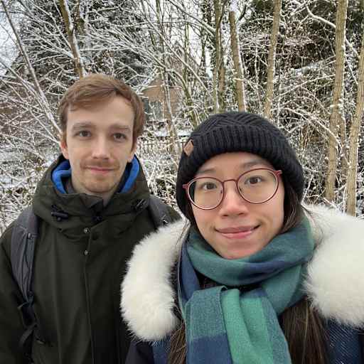 Profile image for pet sitters Shan & Bjorn