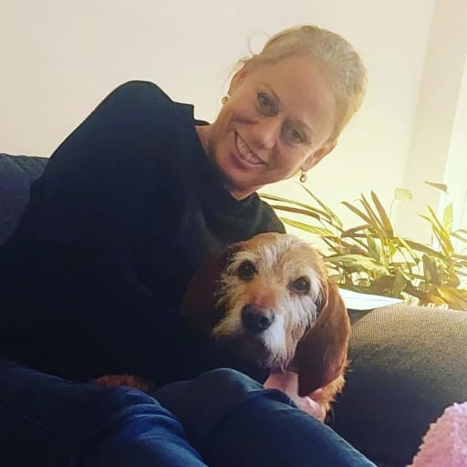 Profile image for pet sitter karin