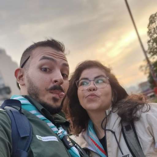 Profile image for pet sitters Lia & Deryk