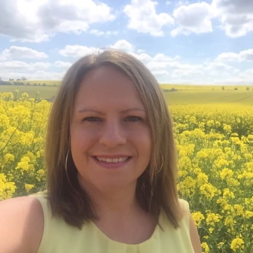 Profile image for pet sitter Karen