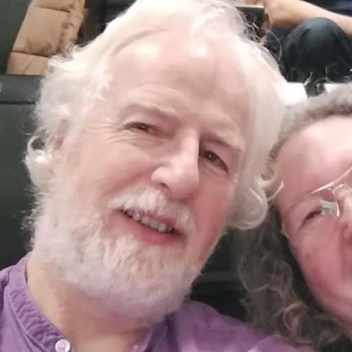 Profile image for pet sitters Julie & Douglas