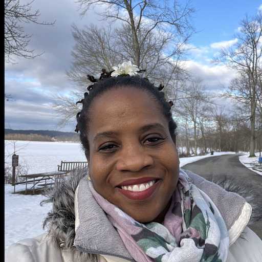 Profile image for pet sitter Kalimah