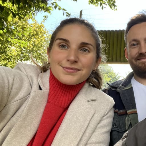 Profile image for pet sitters Clara & James