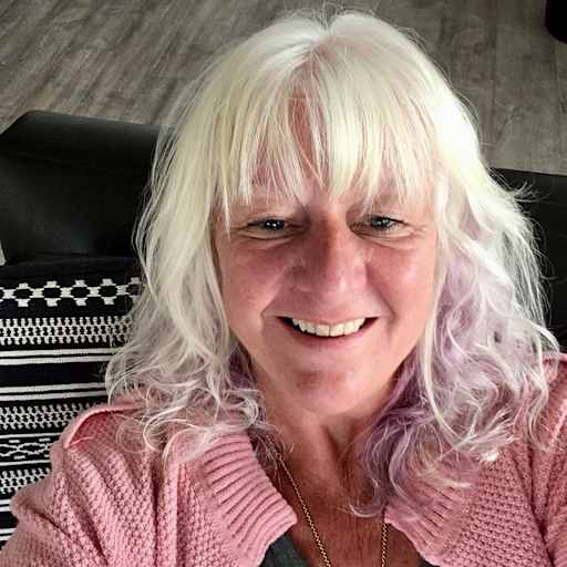 Profile image for pet sitters Jenn & Hylton