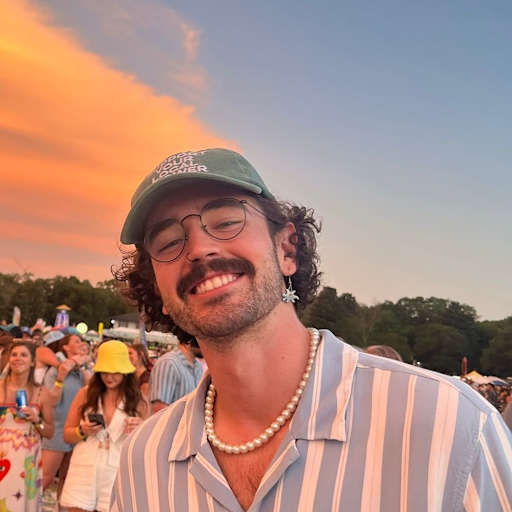 Profile image for pet sitter Evan