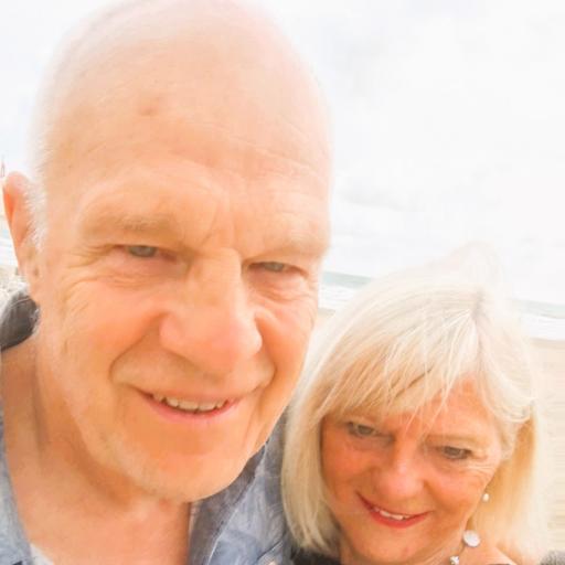 Profile image for pet sitters Evelyn & John