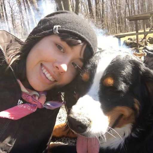 Profile image for pet sitter Paige