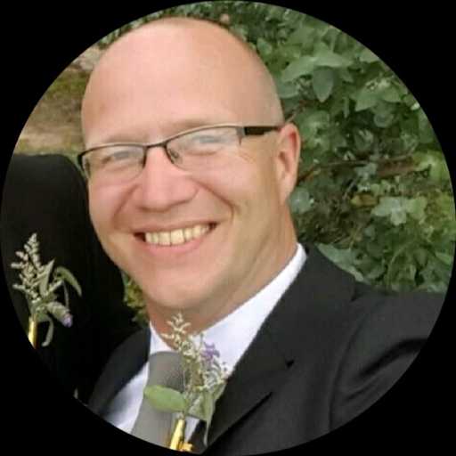 Profile image for pet sitter Henry Charles