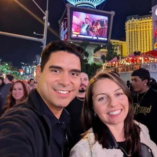 Profile image for pet sitters Tamara & Javier