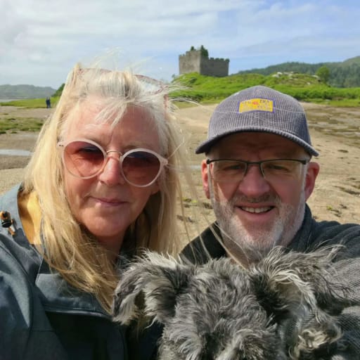 Profile image for pet sitters Mark & Joanne