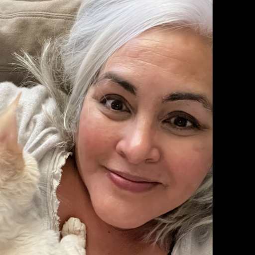 Profile image for pet sitter Roynda