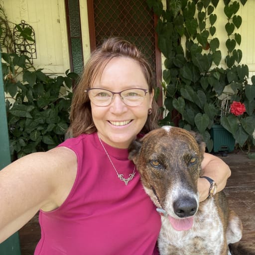 Profile image for pet sitter Tracy Jane Frances
