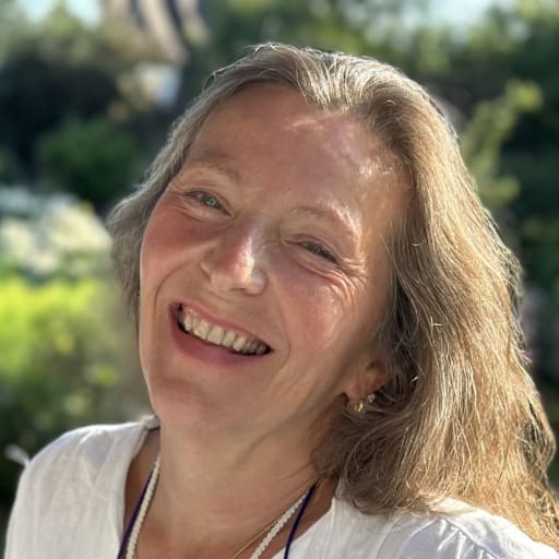 Profile image for pet sitters Nancy Elizabeth & Roy Alexander
