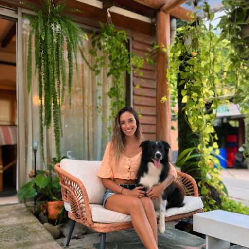 Profile image for pet sitter Maite
