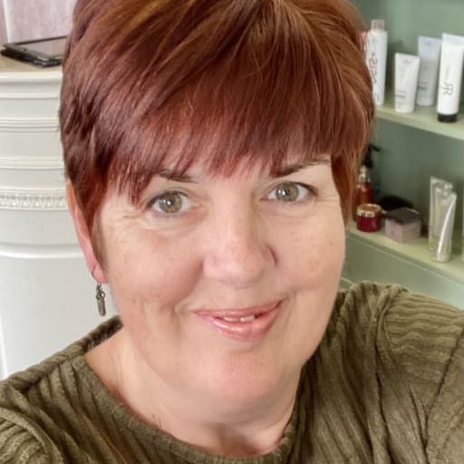 Profile image for pet sitter Alison