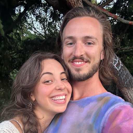 Profile image for pet sitters Akasha & Koby