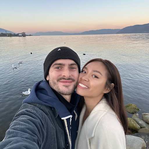 Profile image for pet sitters Oliver & Viviya