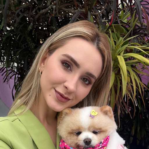Profile image for pet sitter Samara