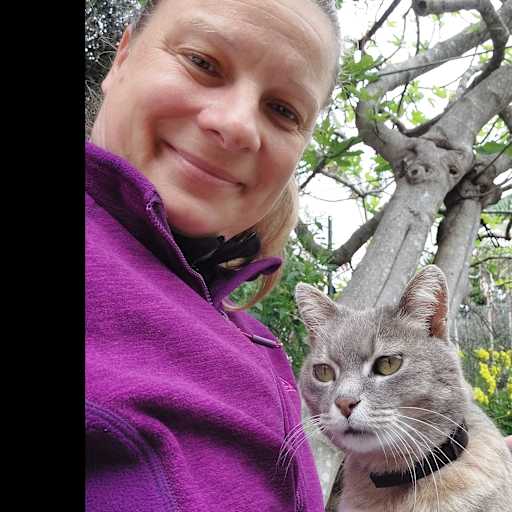 Profile image for pet sitters Doris & Diego