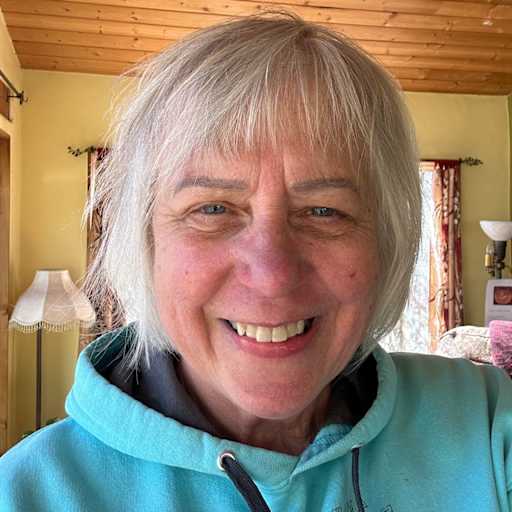 Profile image for pet sitter Paula J