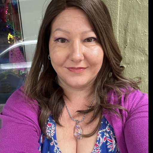 Profile image for pet sitter Leslie