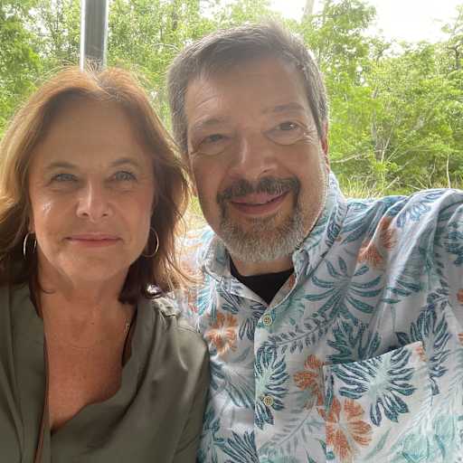 Profile image for pet sitters Joan & Jeffrey