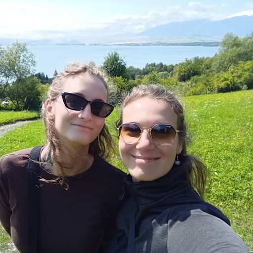 Profile image for pet sitters Jenni & Barbora
