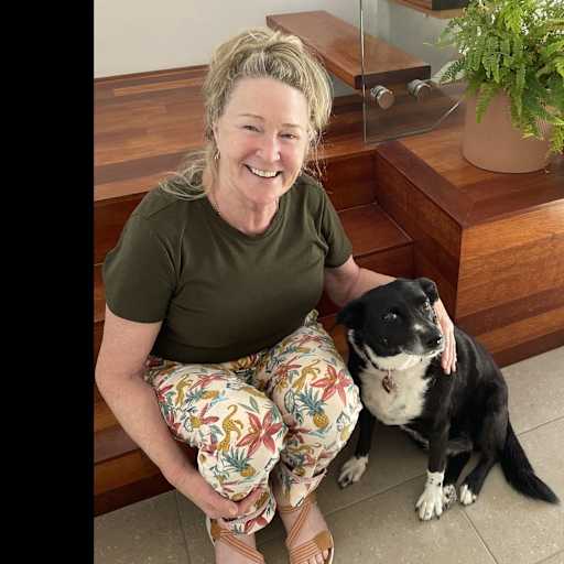 Profile image for pet sitter Donna