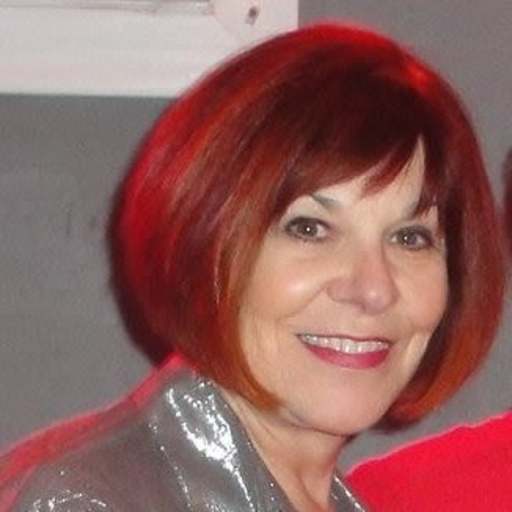 Profile image for pet sitter Pamela
